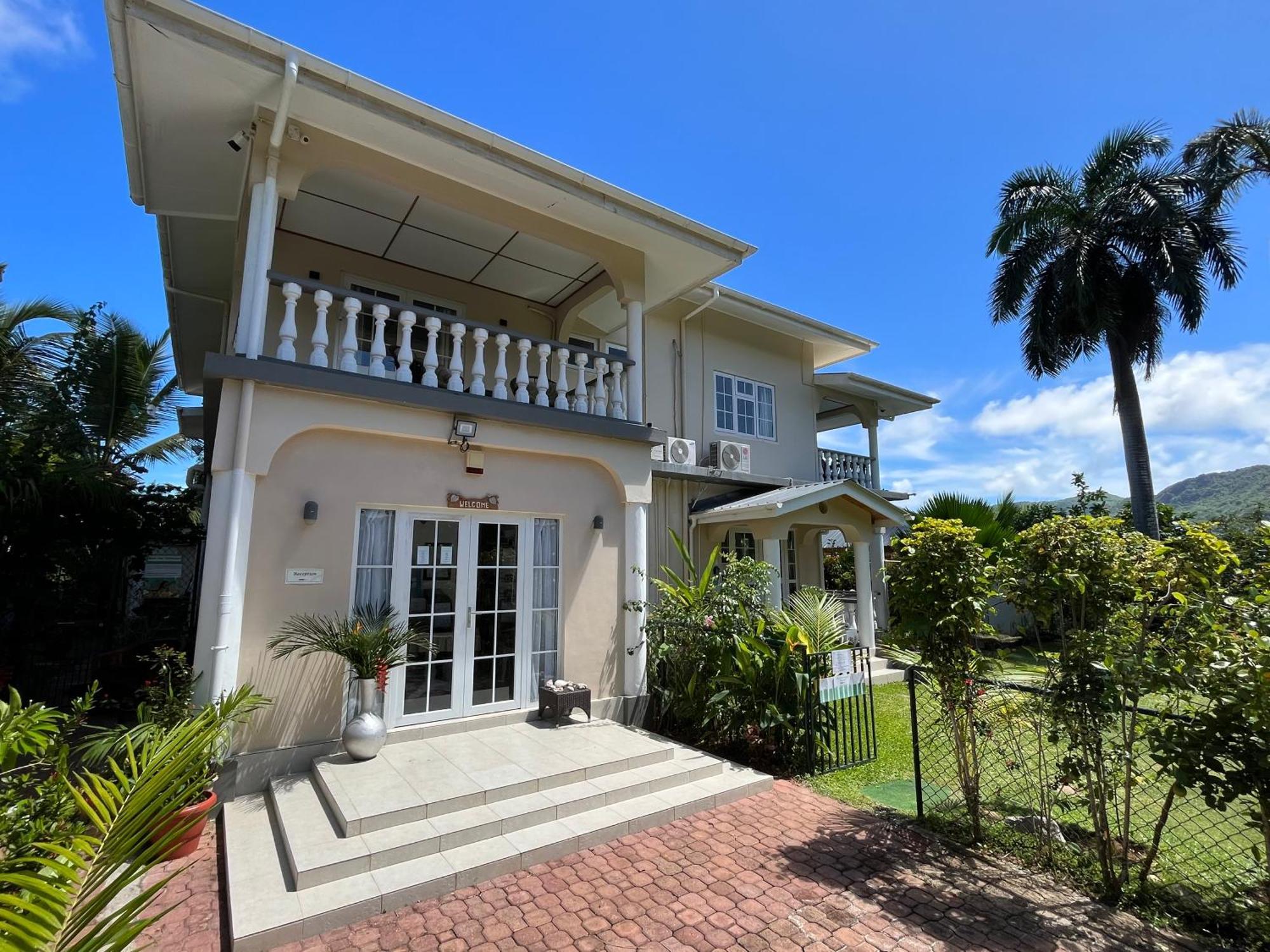 Royal Bay Apartment Anse Royale Exteriér fotografie